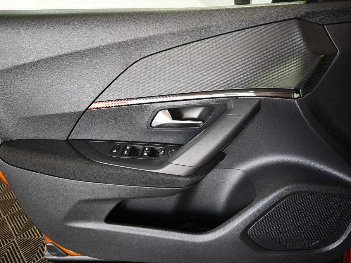 peugeot-2008-2020-gasolina-1199cc