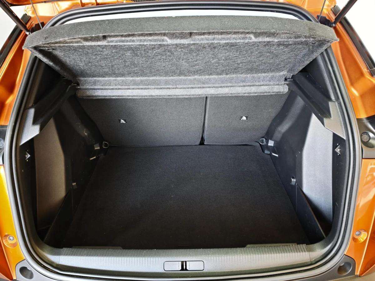 peugeot-2008-2020-gasolina-1199cc