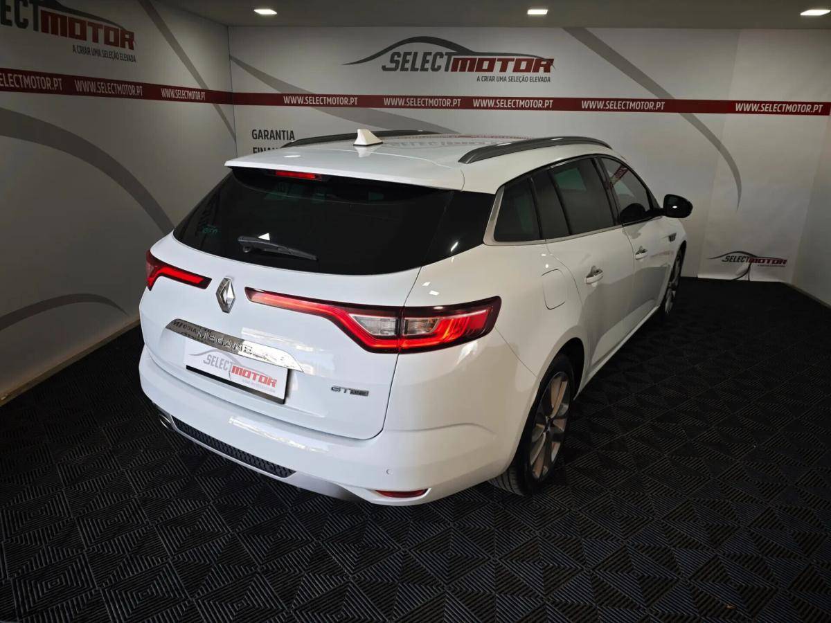renault-megane-sport-tourer-2017-diesel-1461cc