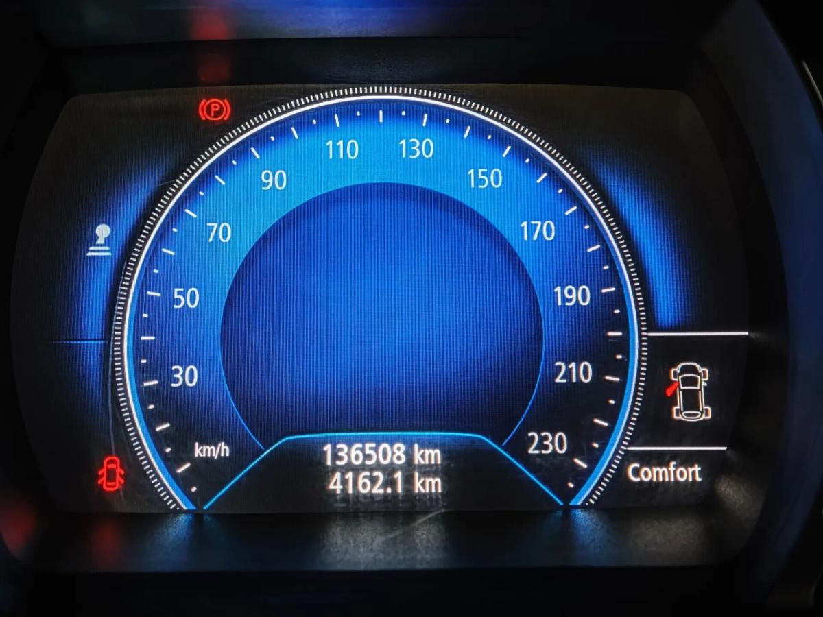 renault-megane-sport-tourer-2017-diesel-1461cc