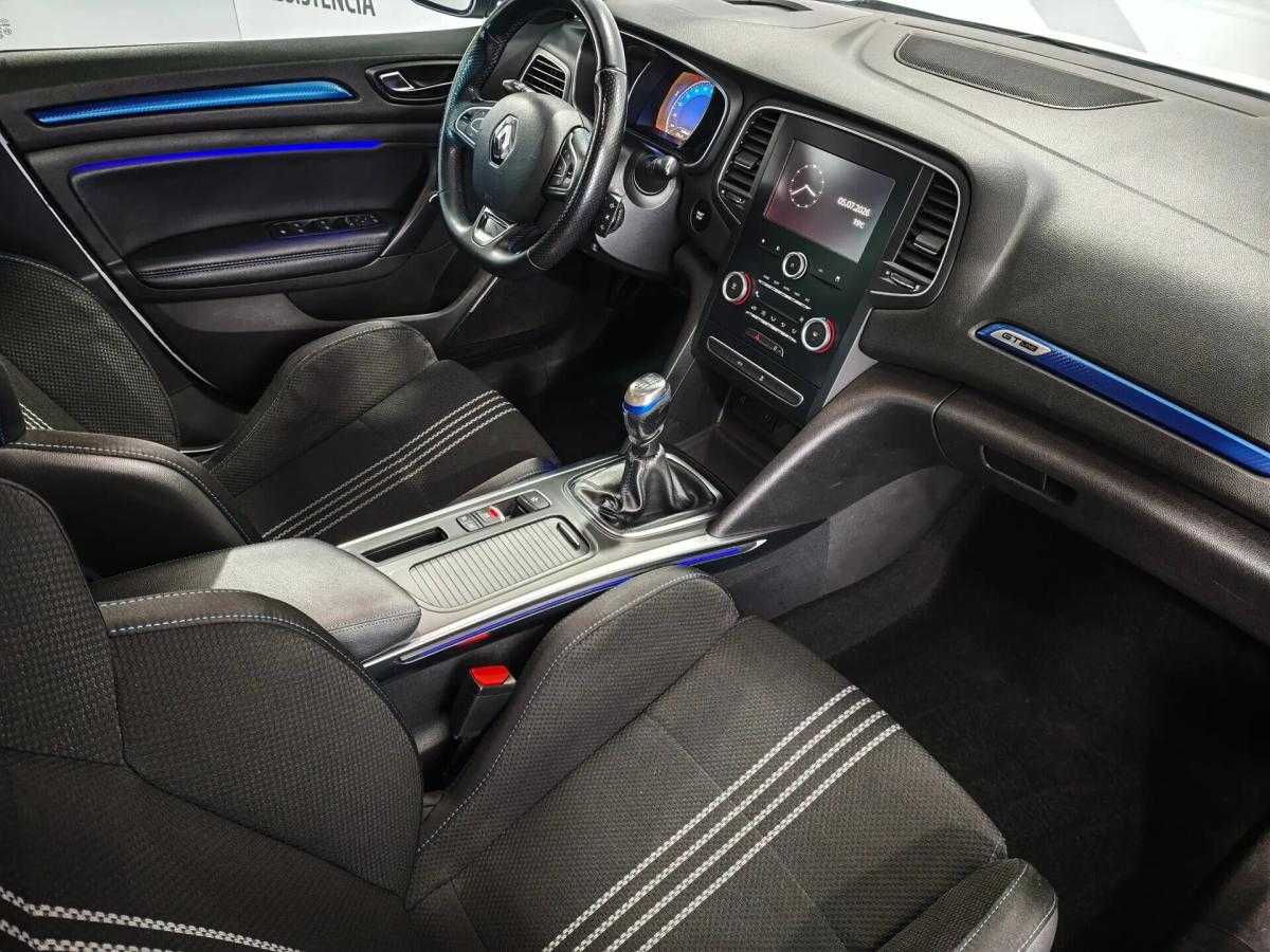 renault-megane-sport-tourer-2017-diesel-1461cc