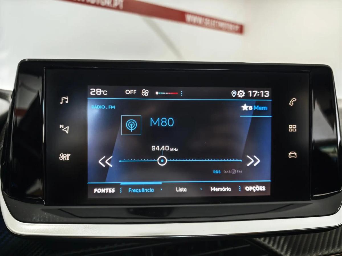 peugeot-208-2021-gasolina-1199cc