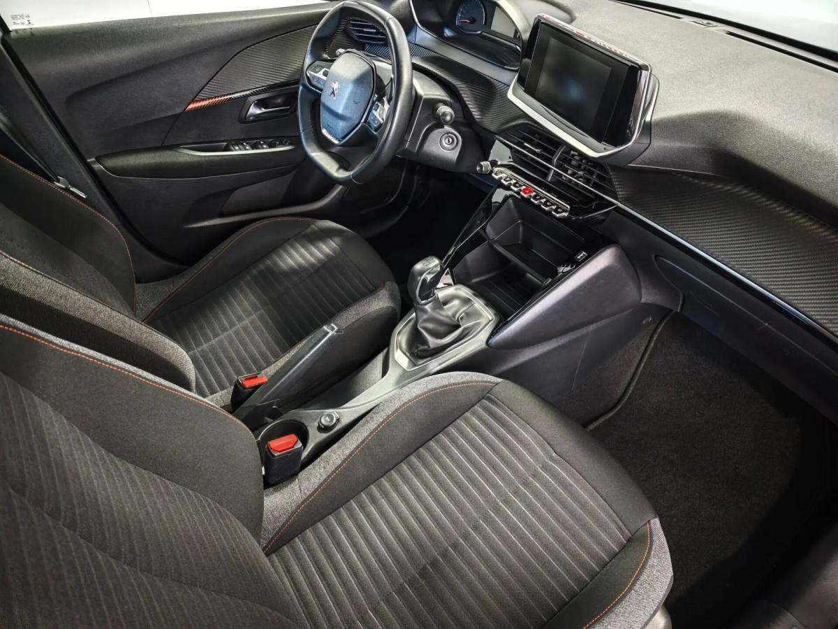 peugeot-208-2021-gasolina-1199cc