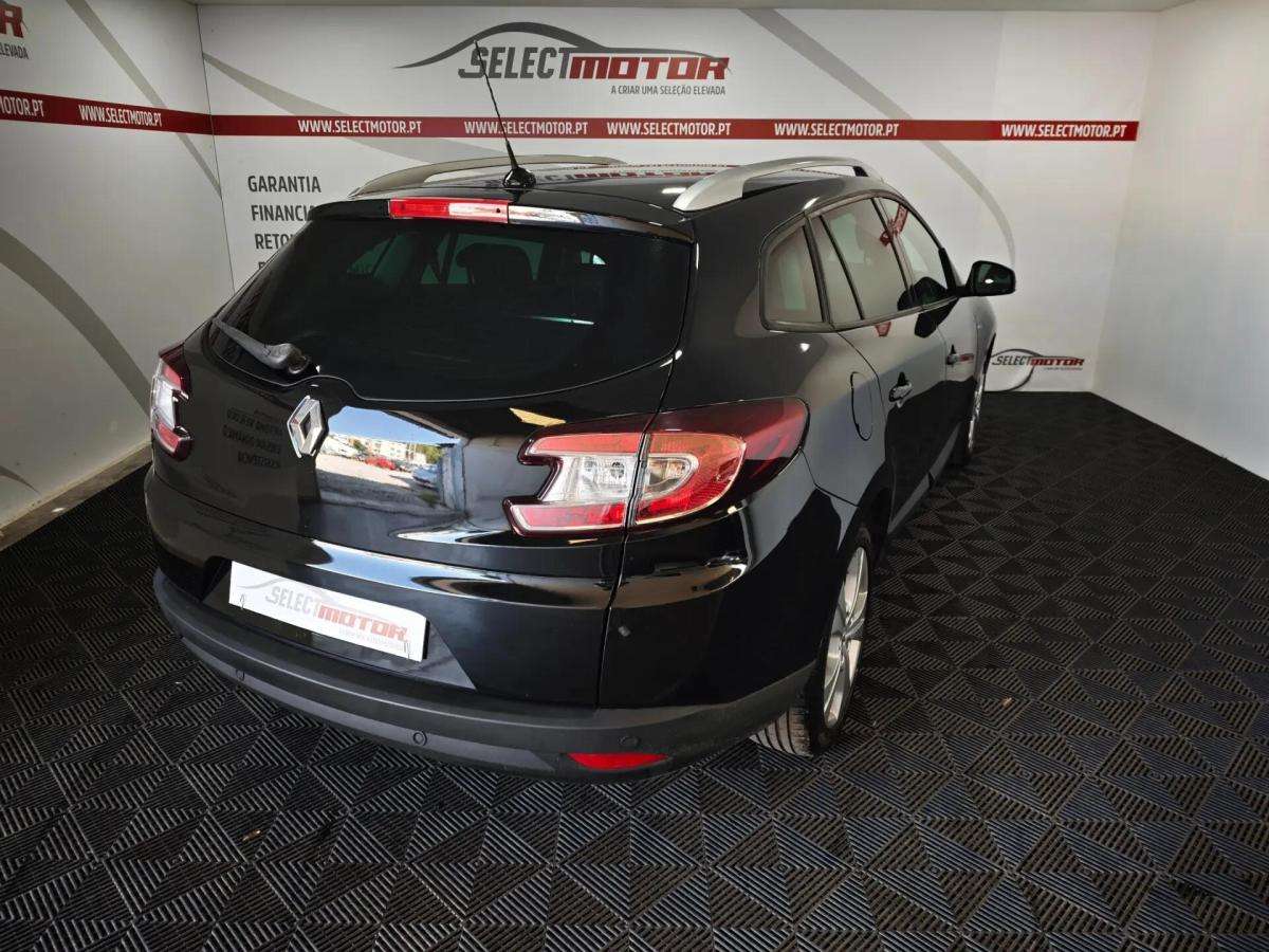 renault-megane-sport-tourer-2012-diesel-1461cc