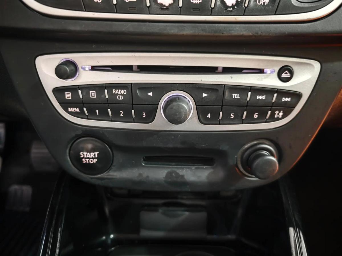 renault-megane-sport-tourer-2012-diesel-1461cc