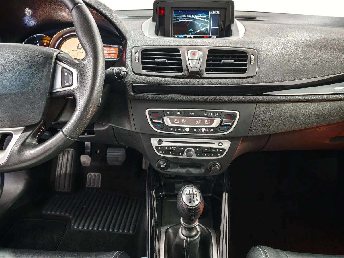 renault-megane-sport-tourer-2012-diesel-1461cc