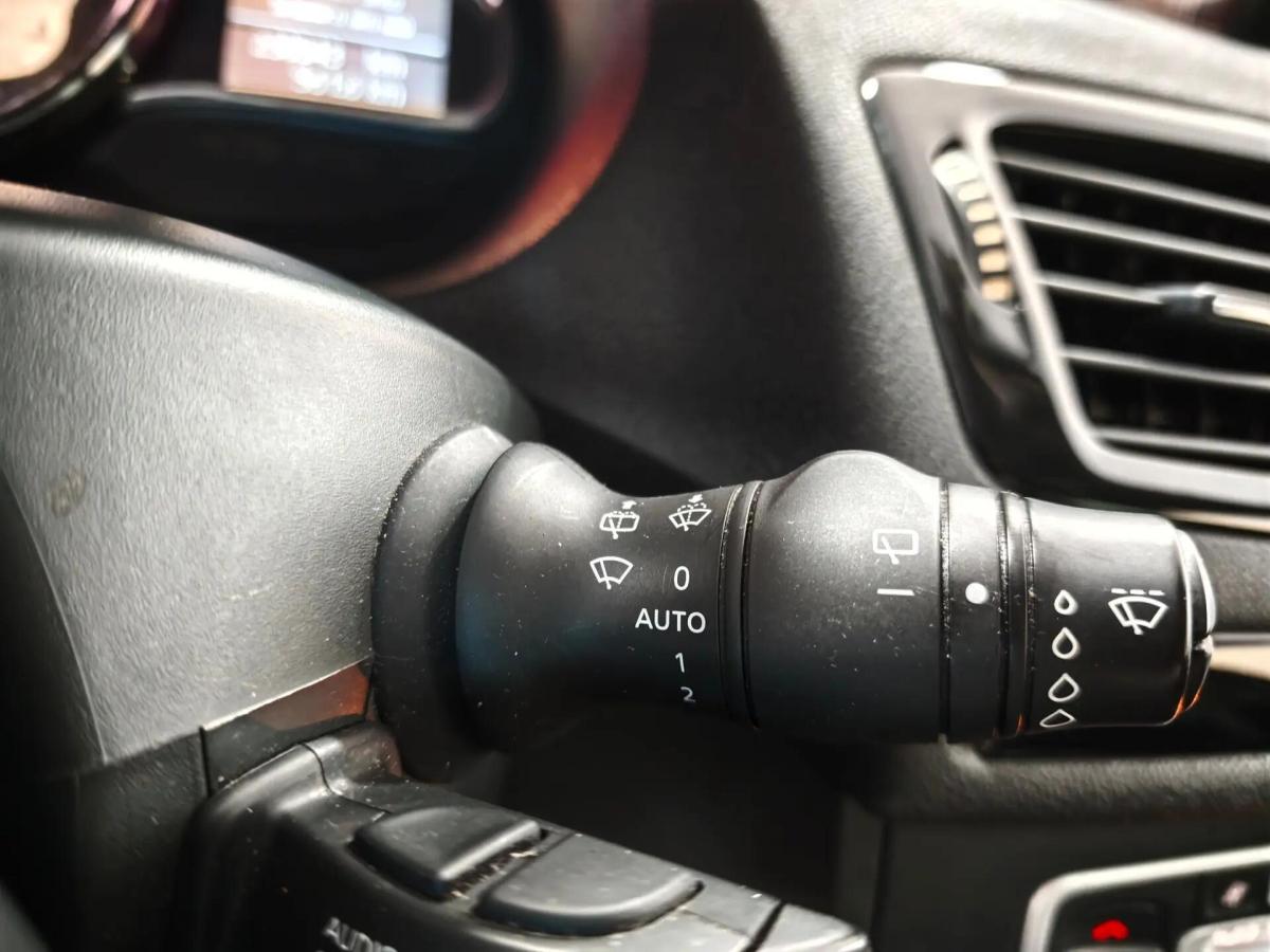 renault-megane-sport-tourer-2012-diesel-1461cc