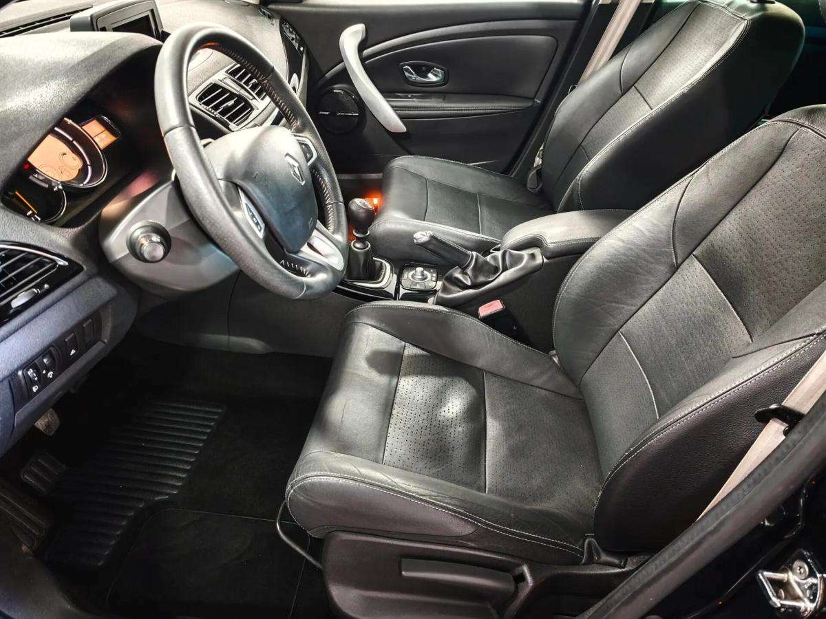 renault-megane-sport-tourer-2012-diesel-1461cc