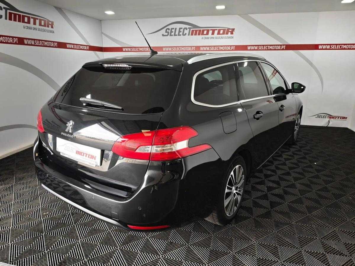 peugeot-308-sw-2021-gasolina-1199cc