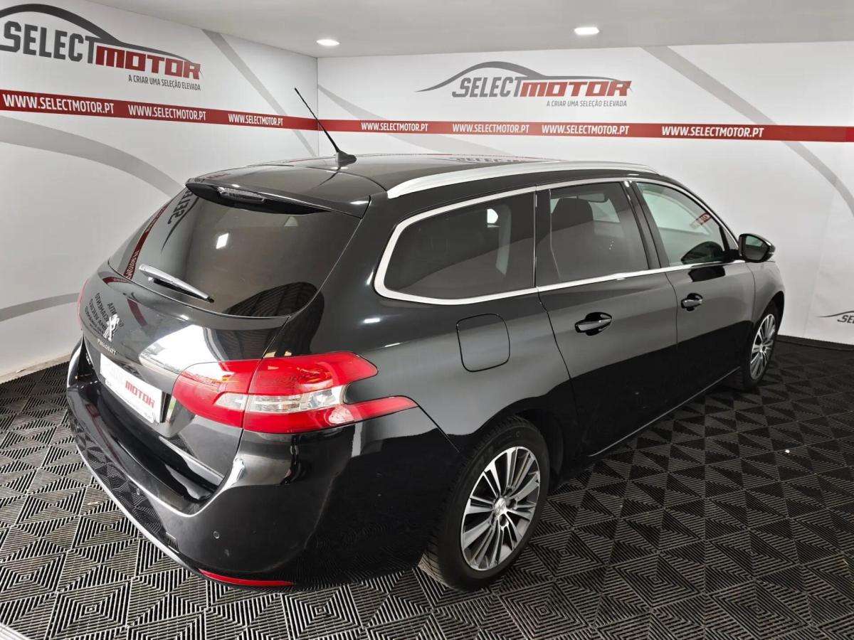 peugeot-308-sw-2021-gasolina-1199cc