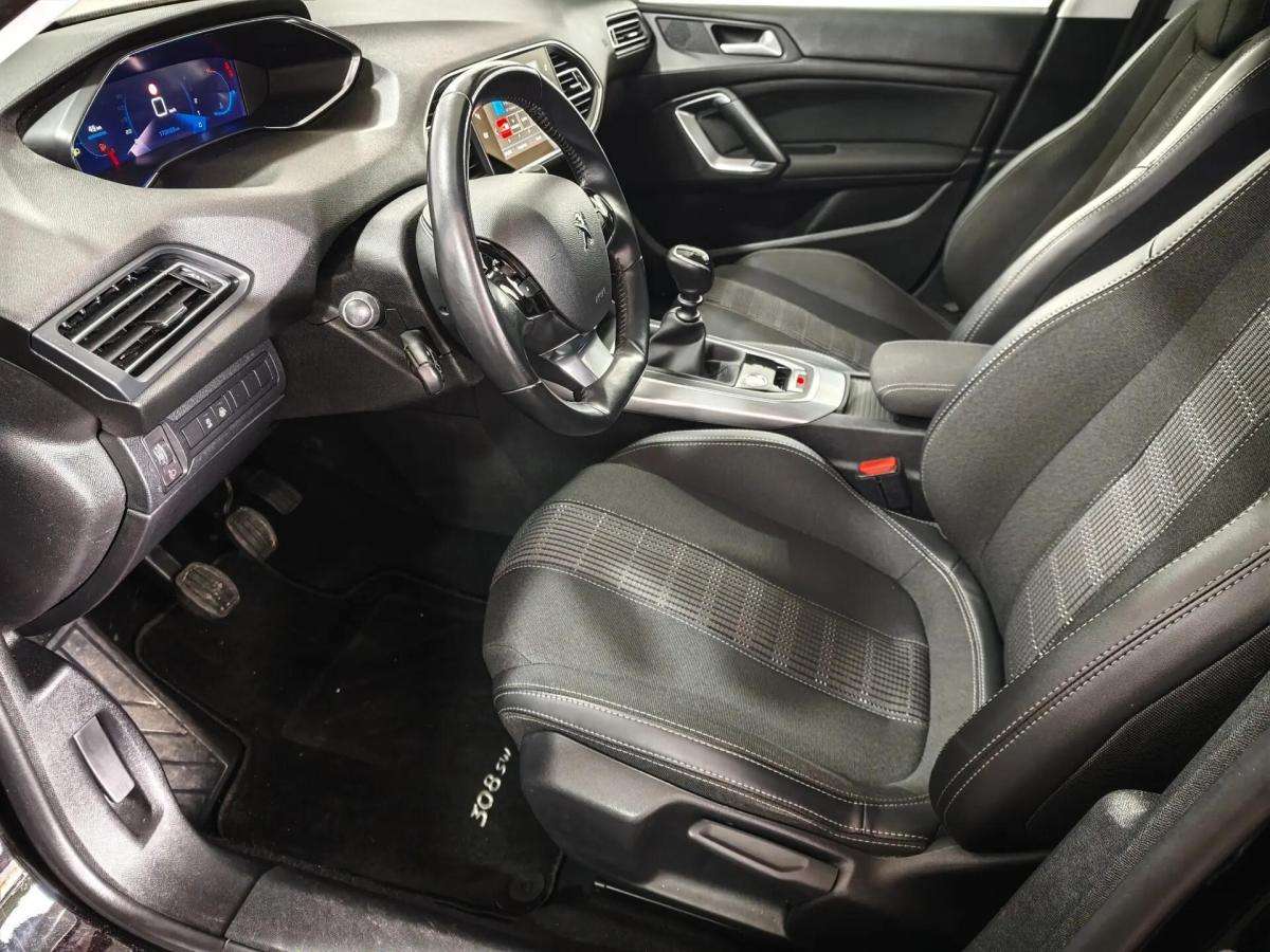 peugeot-308-sw-2021-gasolina-1199cc