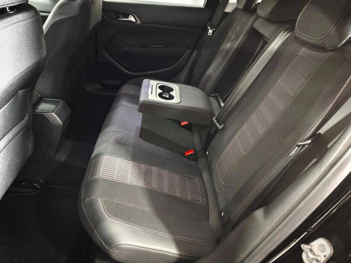 peugeot-308-sw-2021-gasolina-1199cc