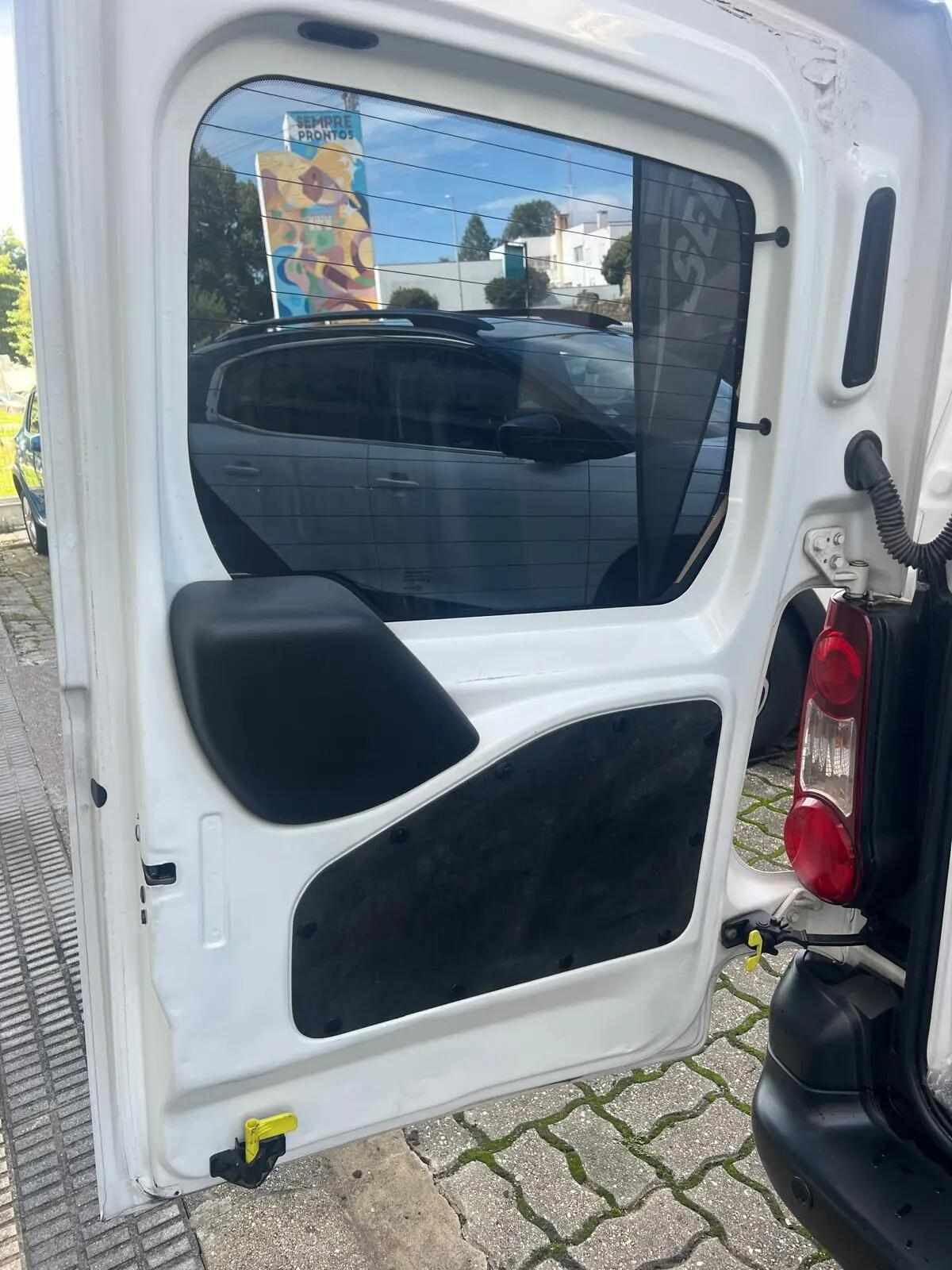 peugeot-partner-2017-diesel-1560cc