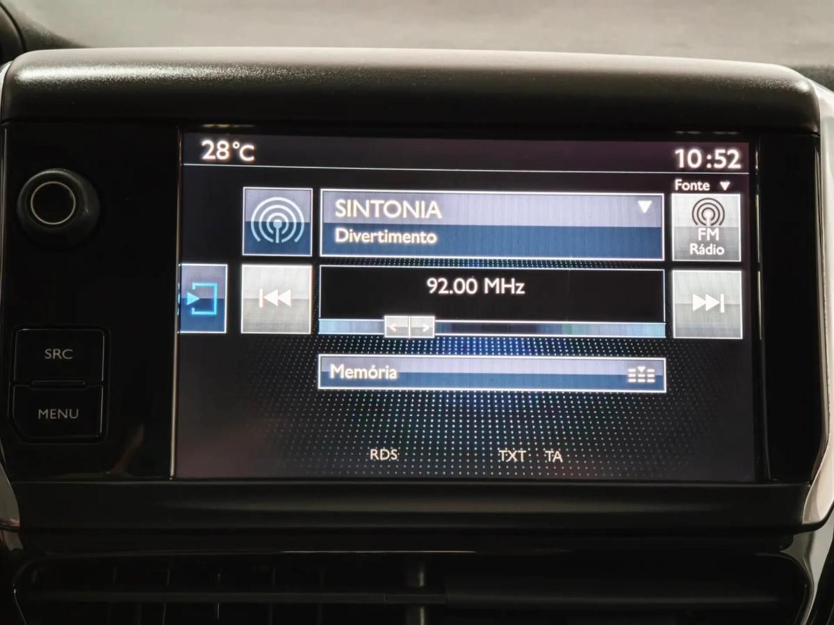 peugeot-208-2016-gasolina-1199cc