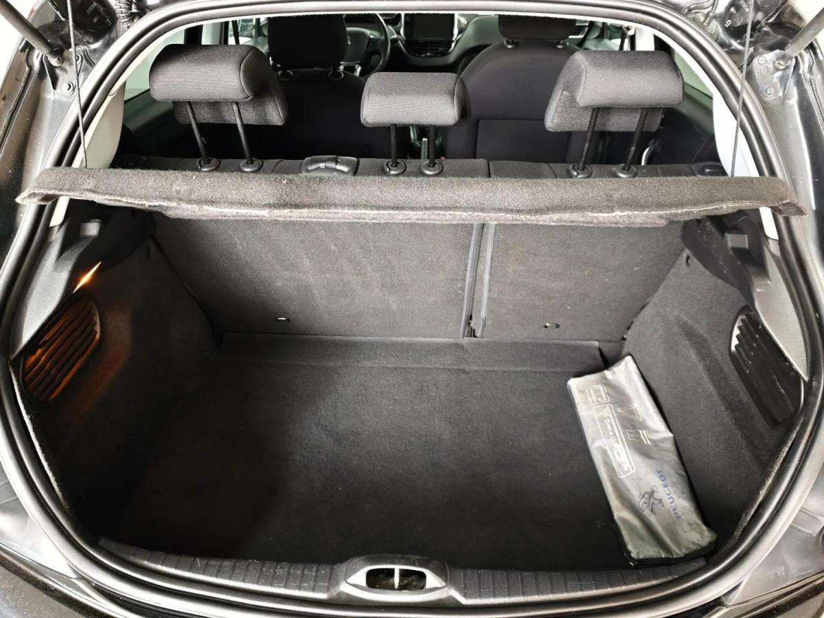 peugeot-208-2016-gasolina-1199cc