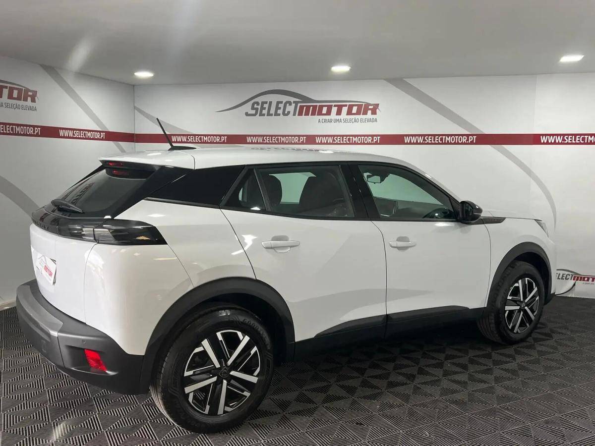 peugeot-e-2008-2025-eletrico-0cc