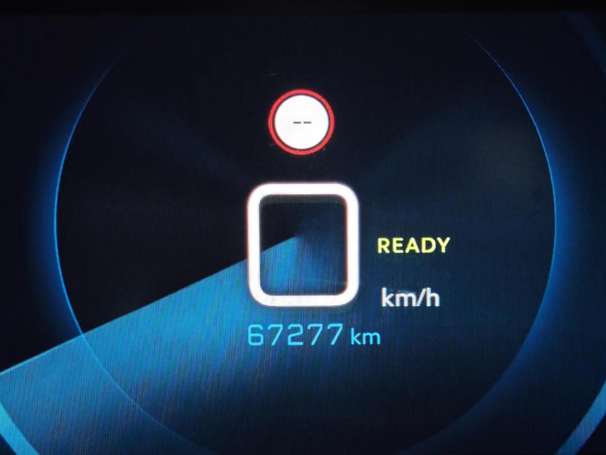 peugeot-e-2008-2021-eletrico-0cc
