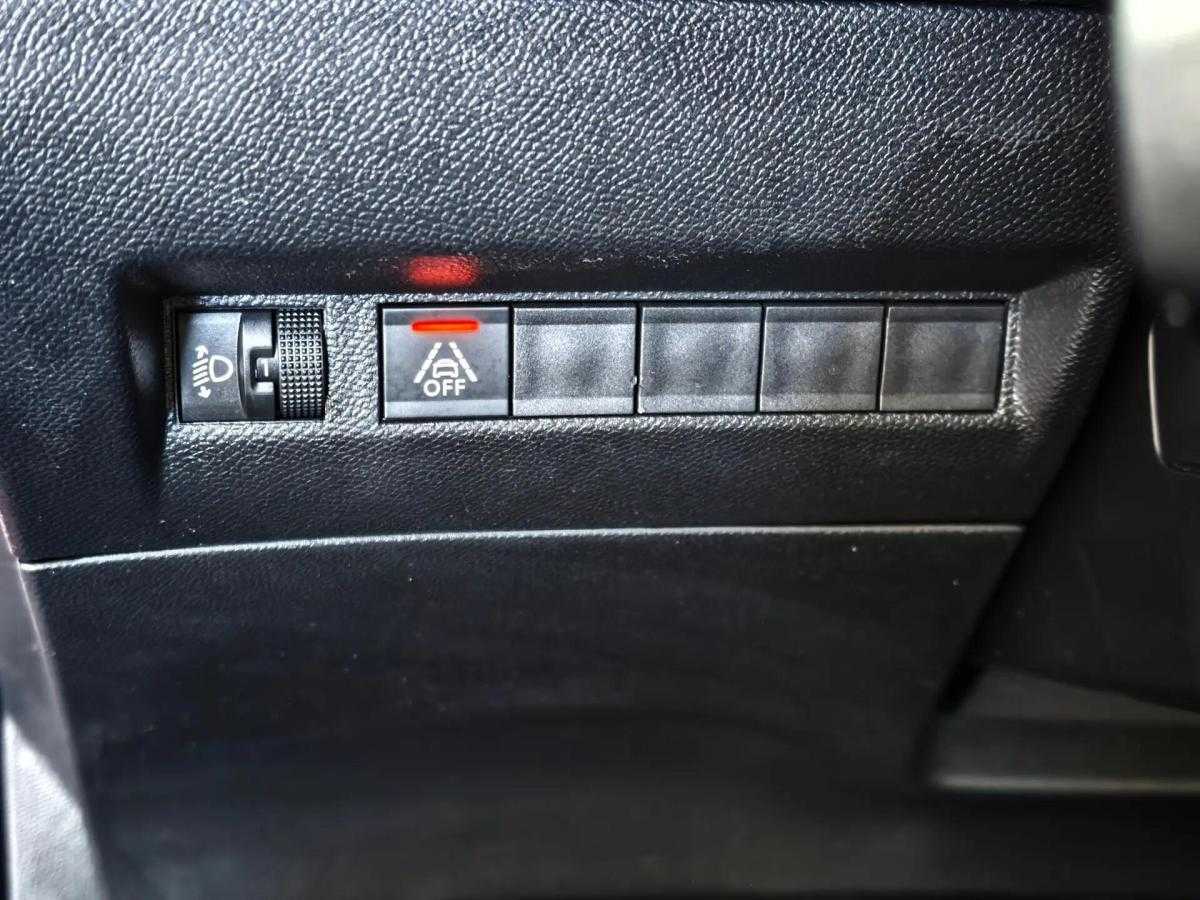 peugeot-e-2008-2021-eletrico-0cc