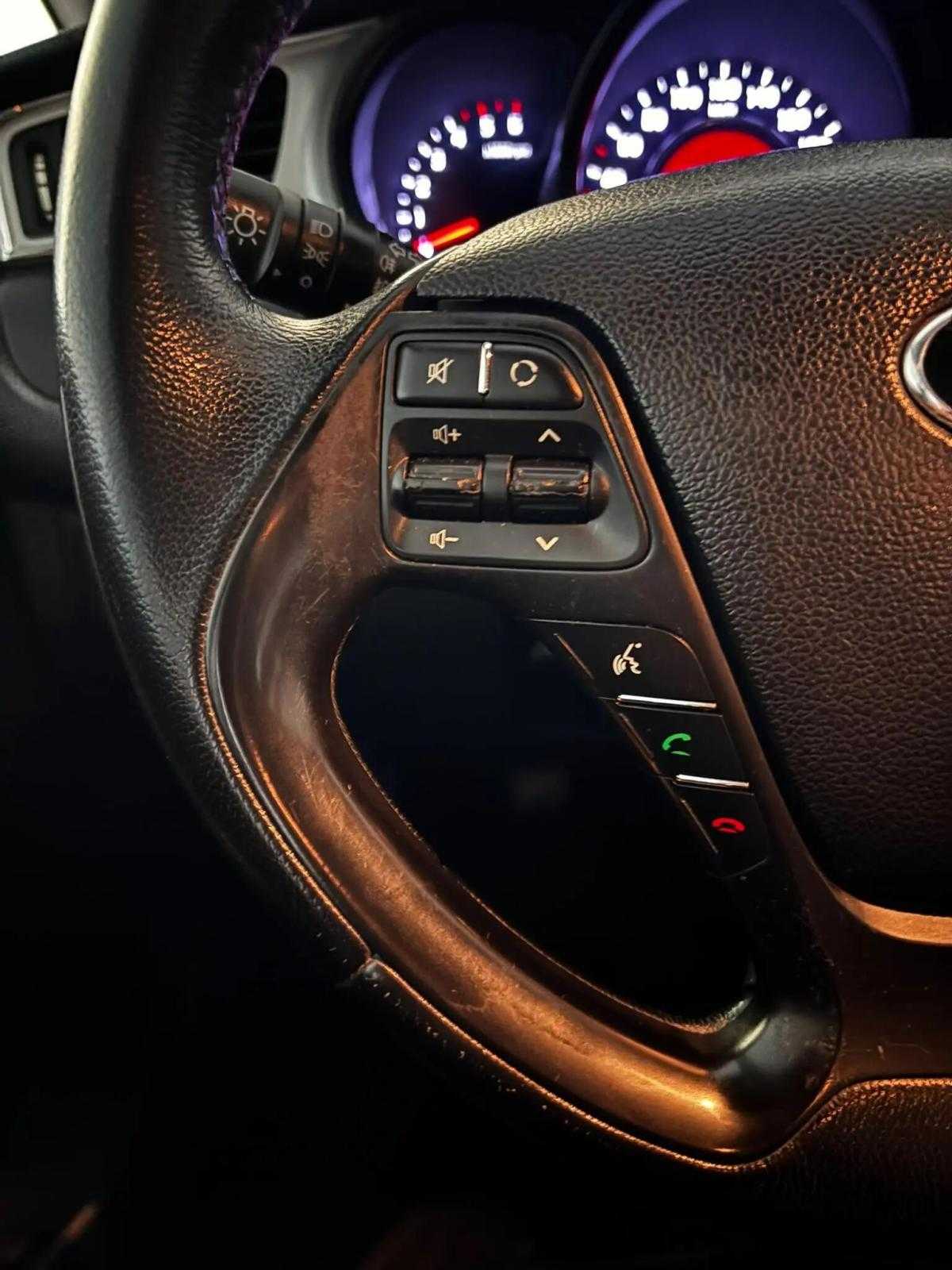 kia-ceed-sw-2016-diesel-1396cc