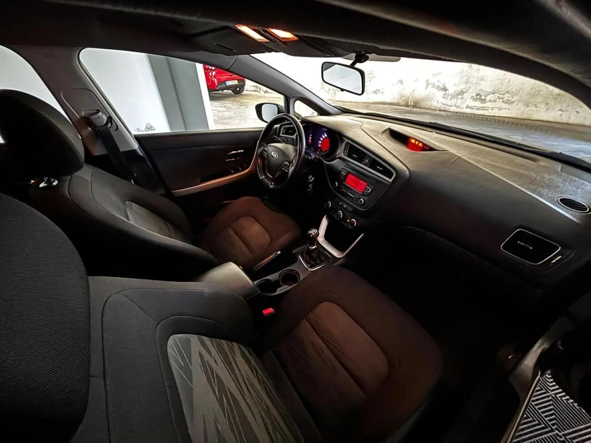 kia-ceed-sw-2016-diesel-1396cc