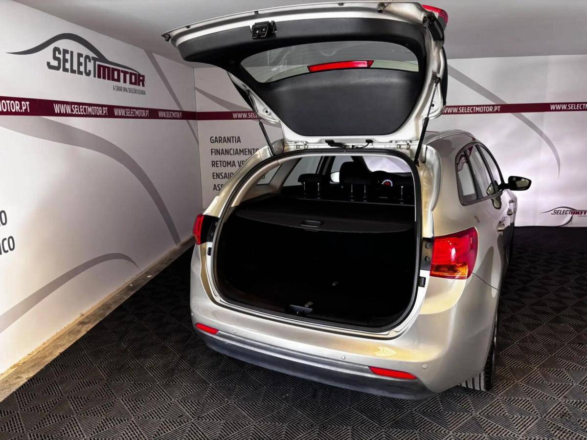 kia-ceed-sw-2016-diesel-1396cc
