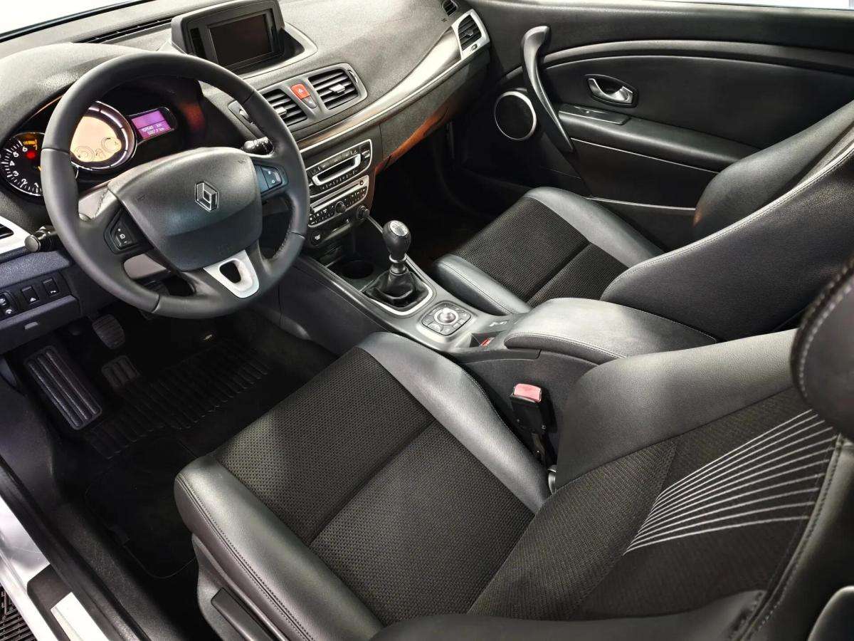 renault-megane-coupe-2010-gasolina-1197cc