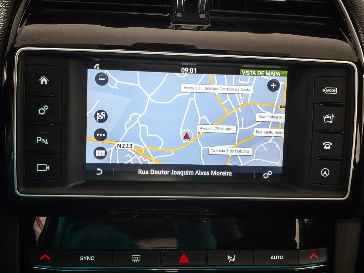 jaguar-f-pace-2017-diesel-1999cc