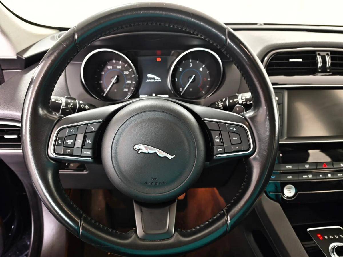 jaguar-f-pace-2017-diesel-1999cc