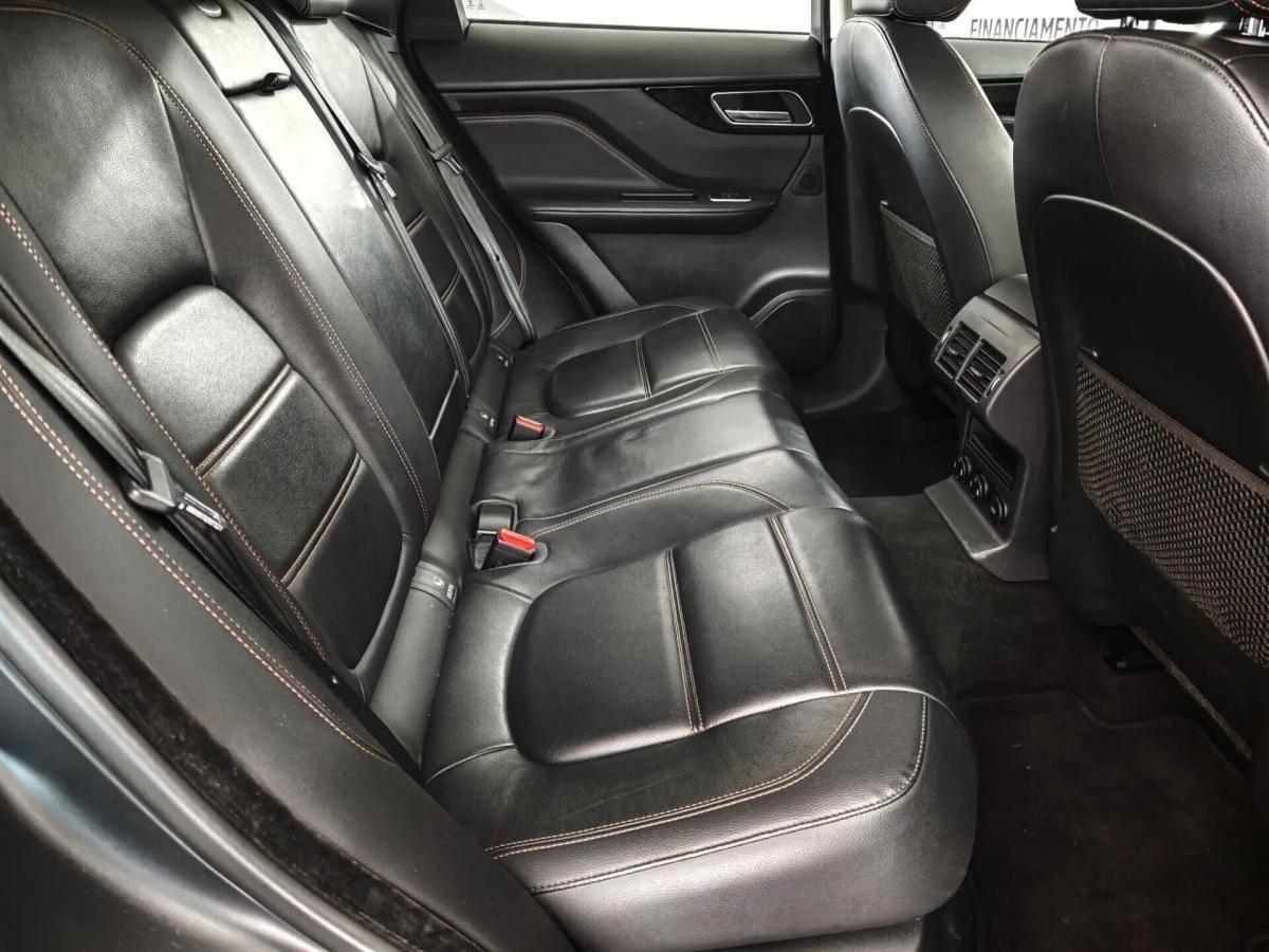 jaguar-f-pace-2017-diesel-1999cc