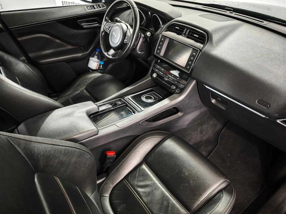 jaguar-f-pace-2017-diesel-1999cc