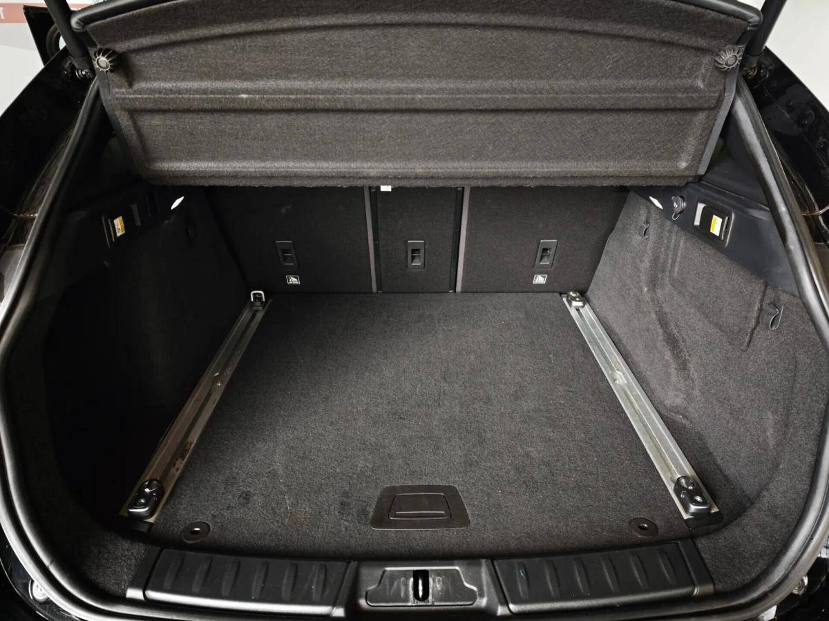 jaguar-f-pace-2017-diesel-1999cc