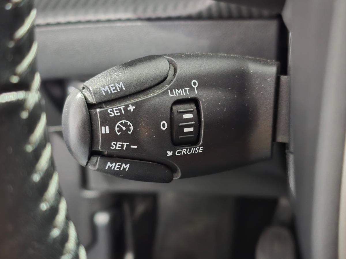 peugeot-2008-2019-gasolina-1199cc