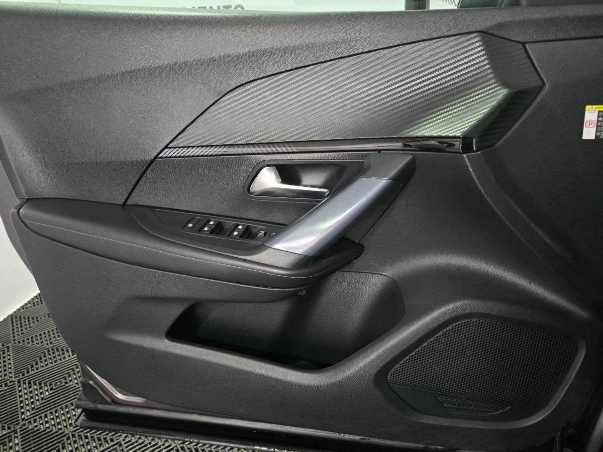 peugeot-2008-2019-gasolina-1199cc