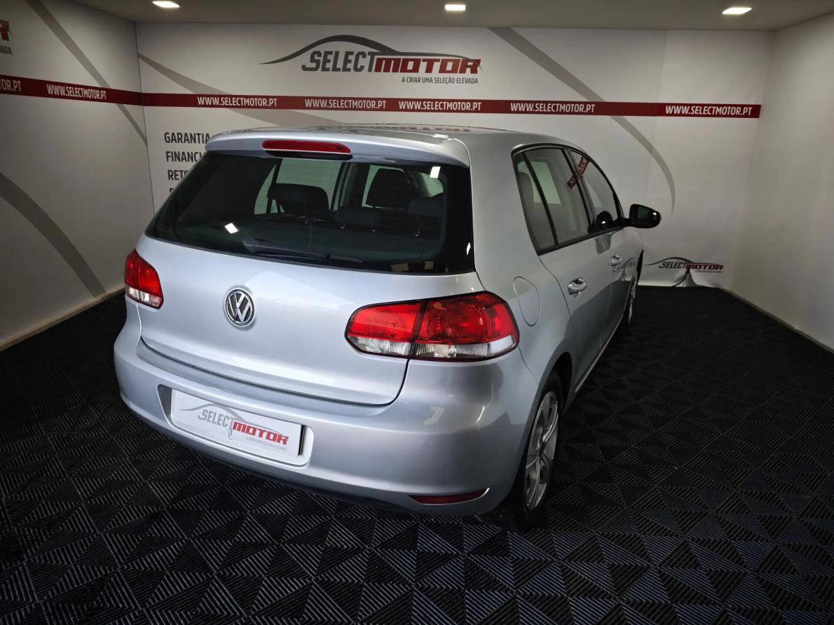 volkswagen-golf-2011-diesel-1598cc