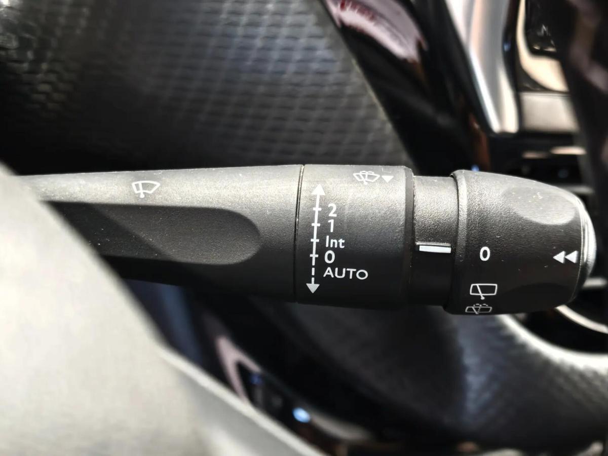 peugeot-208-2019-gasolina-1199cc