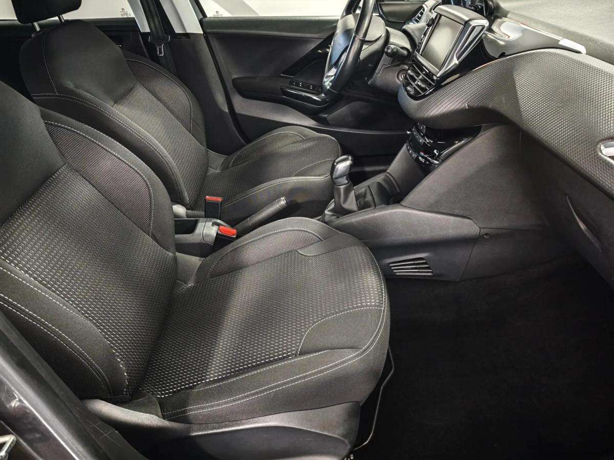 peugeot-208-2019-gasolina-1199cc