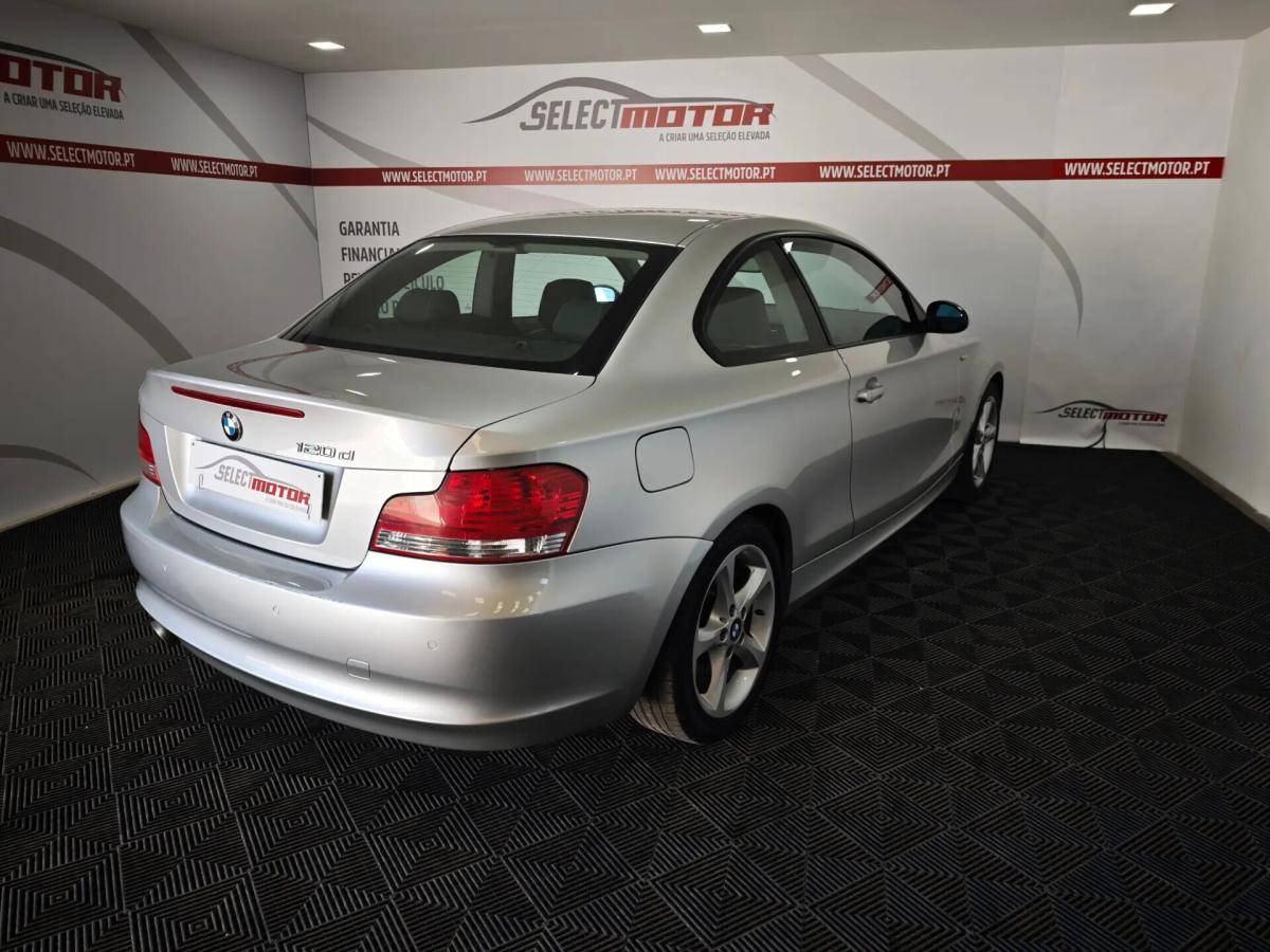 bmw-serie-1-120d-coupe-2008-diesel-1995cc