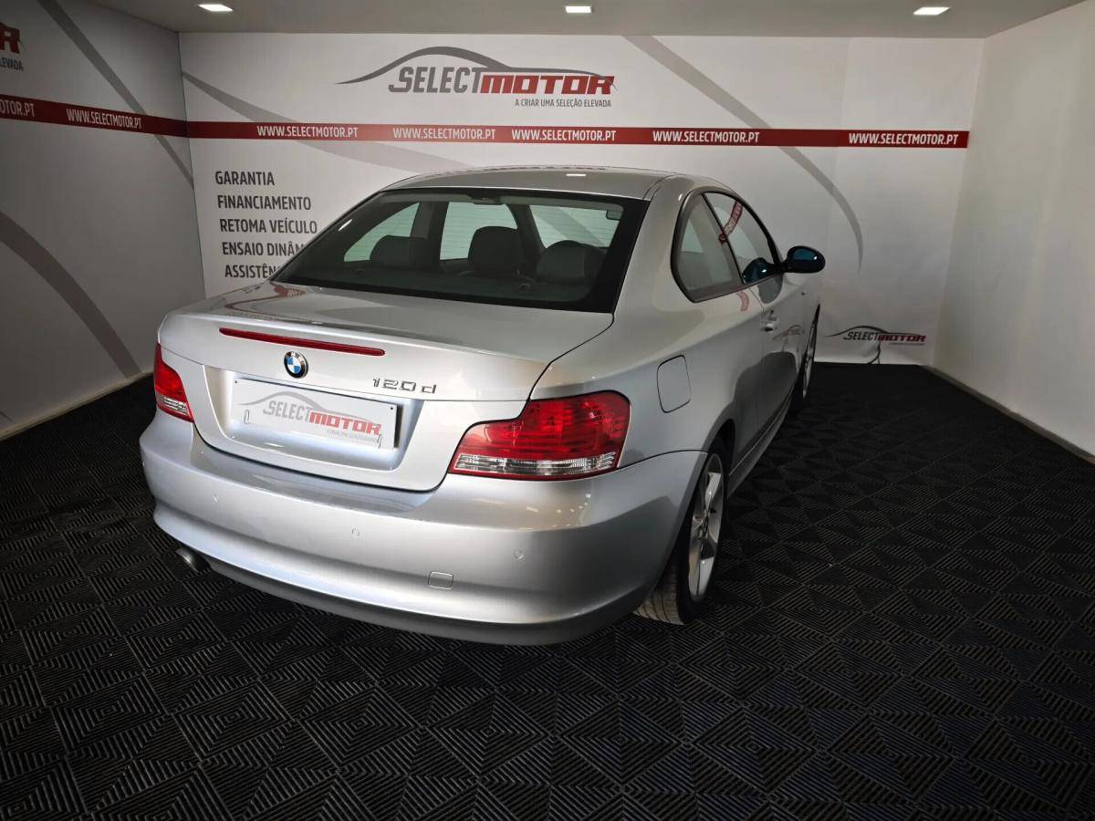 bmw-serie-1-120d-coupe-2008-diesel-1995cc