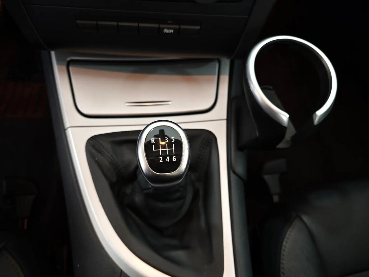 bmw-serie-1-120d-coupe-2008-diesel-1995cc