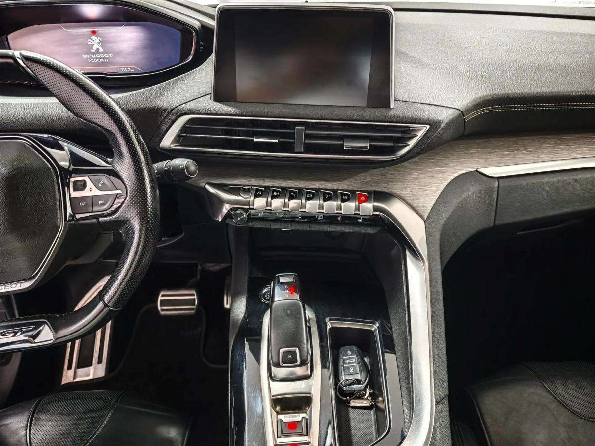 peugeot-5008-2018-diesel-1997cc