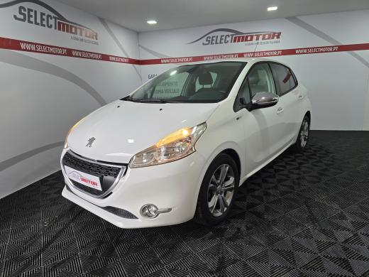 peugeot-208-2015-gasolina-1199cc