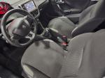 peugeot-208-2015-gasolina-1199cc