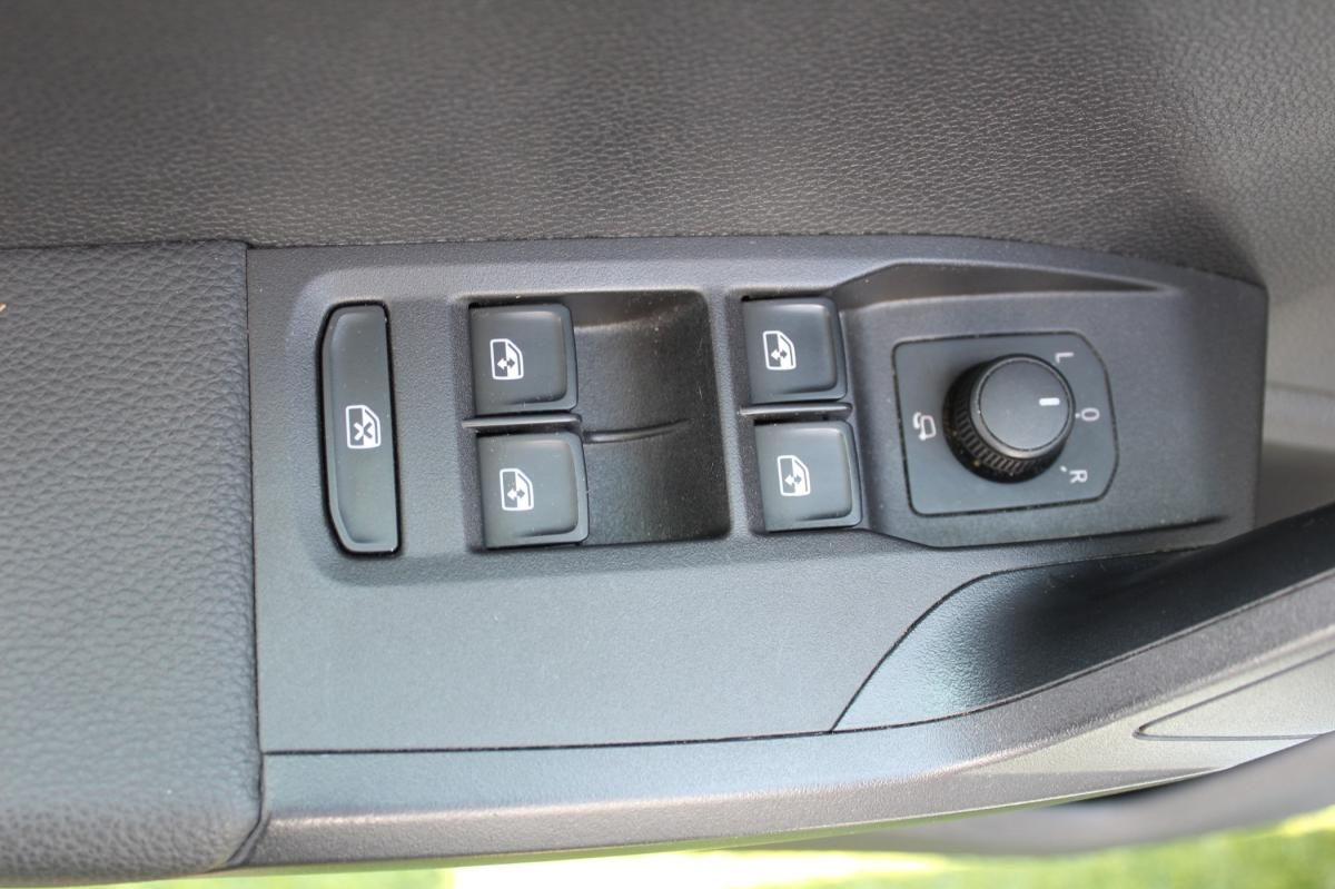 seat-arona-2024-gasolina-999cc