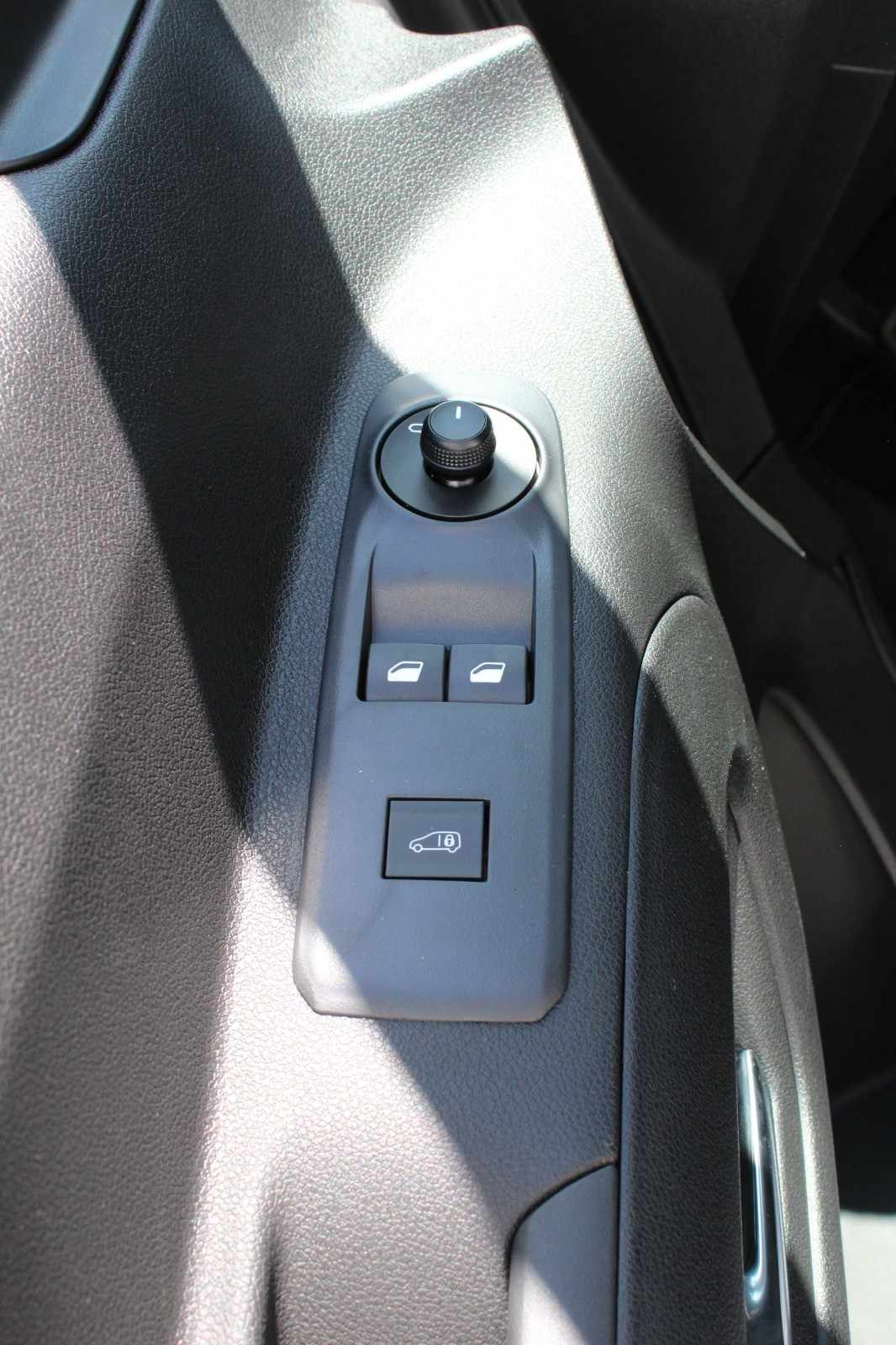 citroen-berlingo-2026-diesel-1499cc