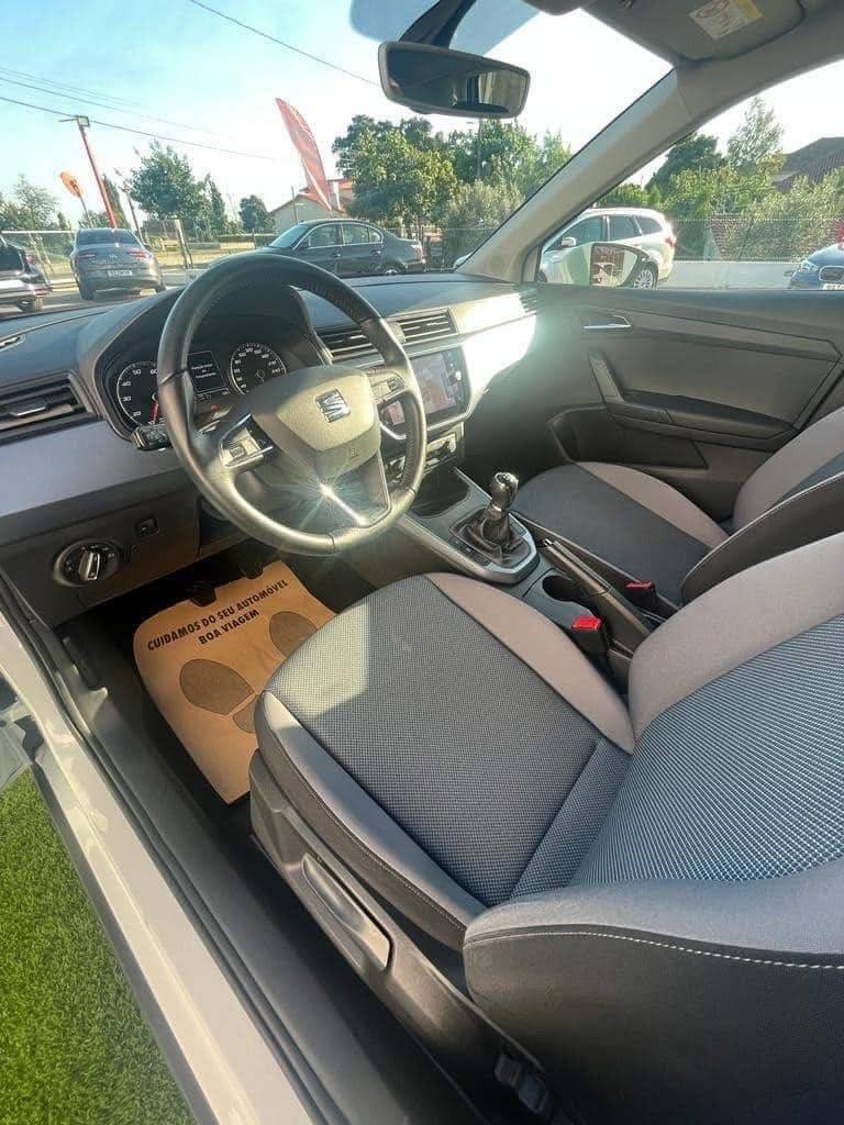 seat-arona-2019-gasolina-999cc