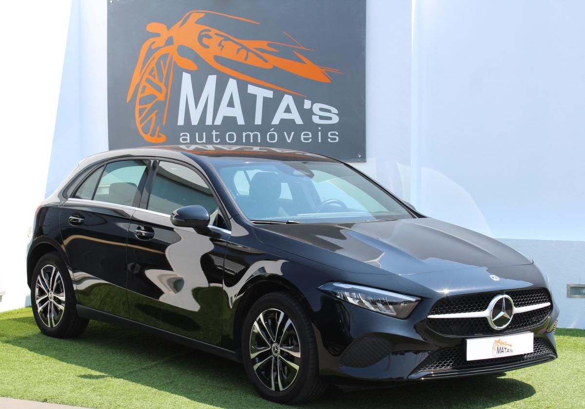 mercedes-benz-classe-a-2023-hibrido-a-gasolina-1332cc