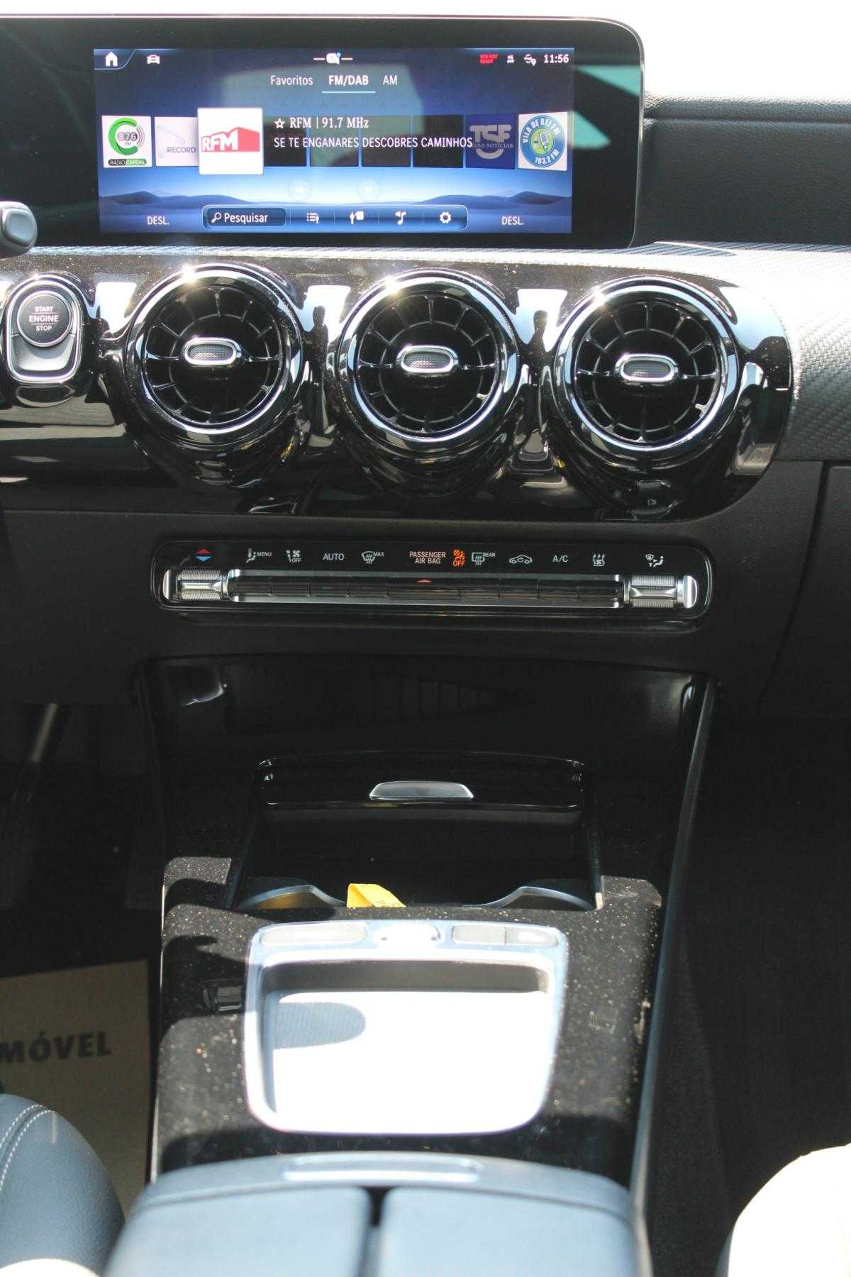 mercedes-benz-classe-a-2023-hibrido-a-gasolina-1332cc