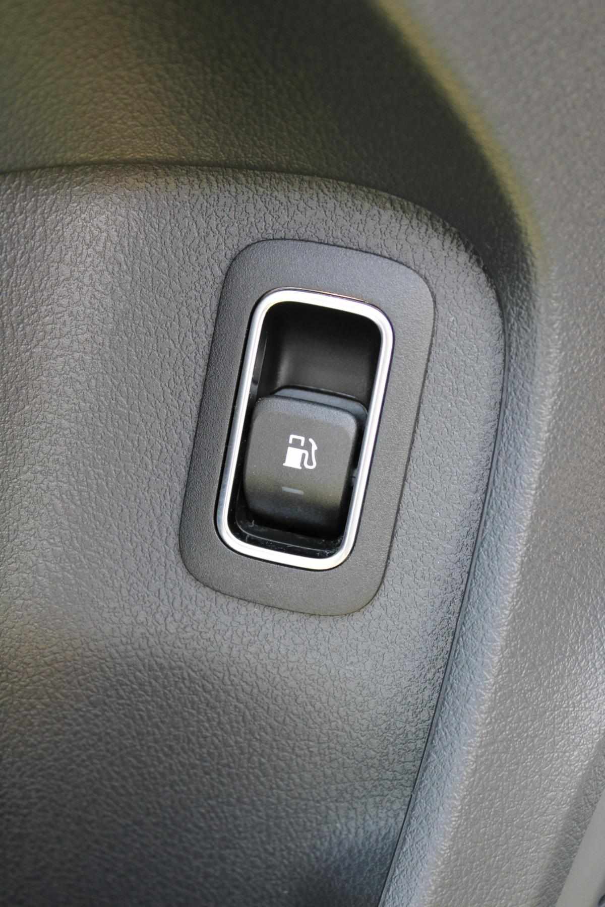 mercedes-benz-classe-a-2023-hibrido-a-gasolina-1332cc
