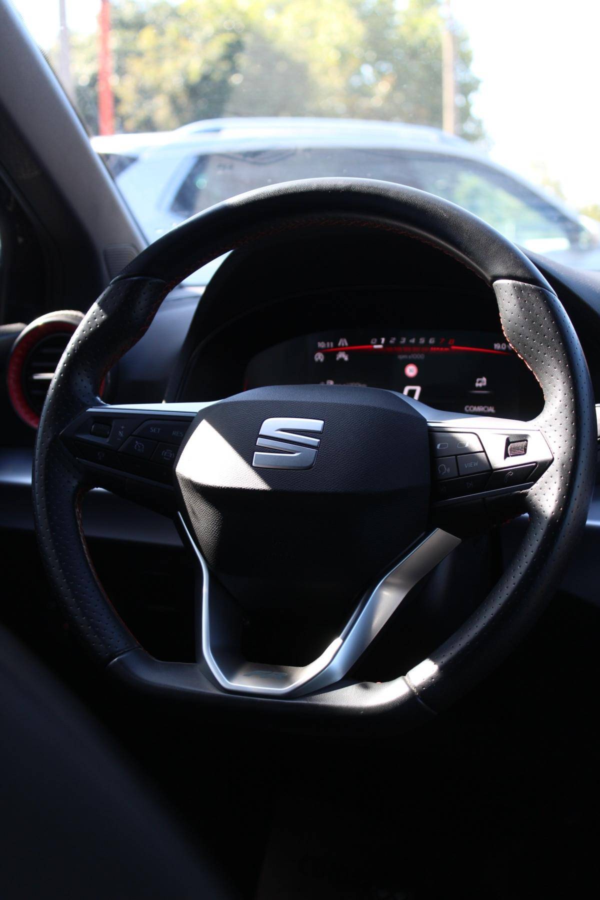seat-ibiza-2024-gasolina-999cc