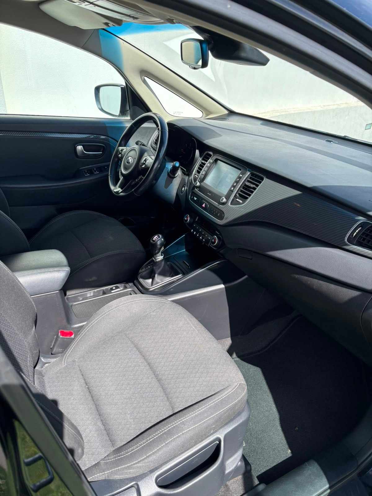 kia-carens-2017-diesel-1685cc